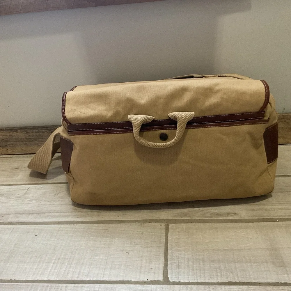 THE J. PETERMAN COMPANY - Counterfeit Leather & Canvas Mail Bag
